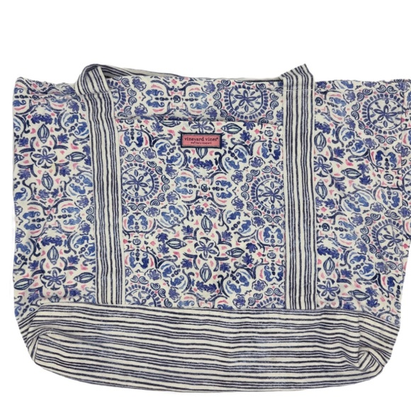 Vineyard Vines Handbags - Vineyard Vines cotton tote bag